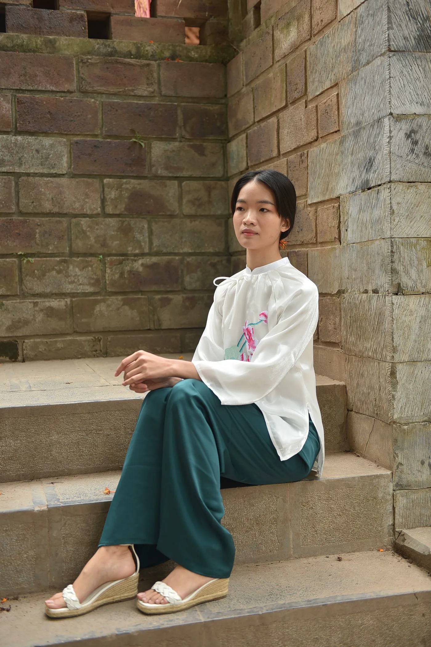 Blouse brodée — vue 3